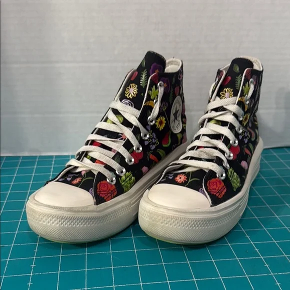 Converse Black Fruit Festival Smoothie Hi Top Move Platform Chuck Taylors Size 8 - Picture 1 of 16